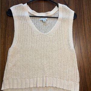 American Eagle Outfitters Cream Knit V-Neck Tank Top